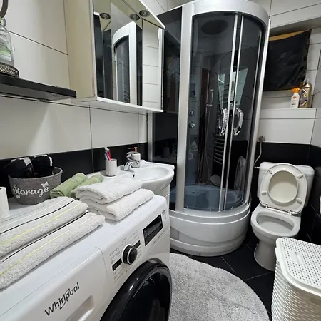 Elma Sarajevo1 Free Parking アパート